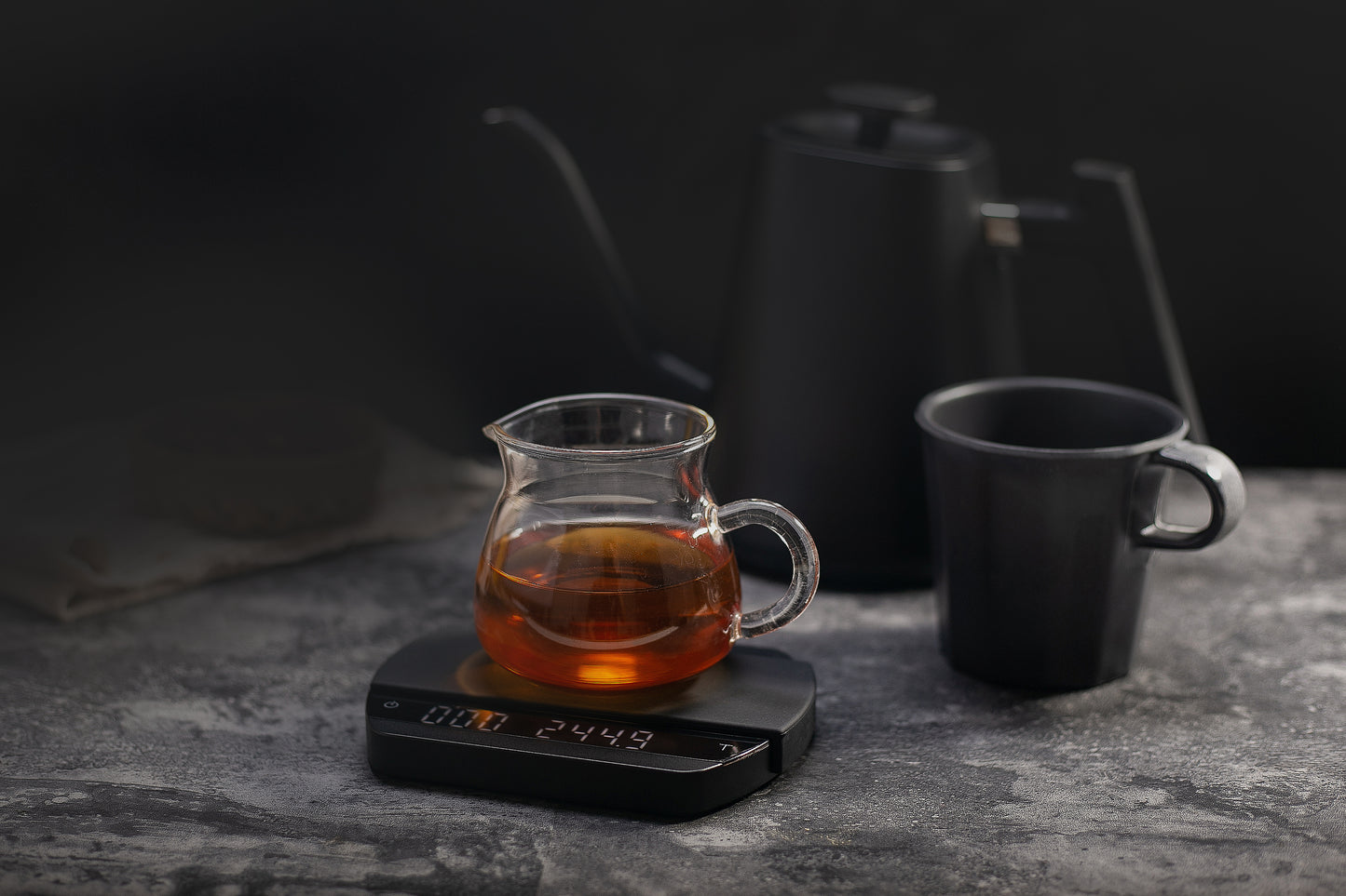 Felicita - Smart Scale Arc - Black